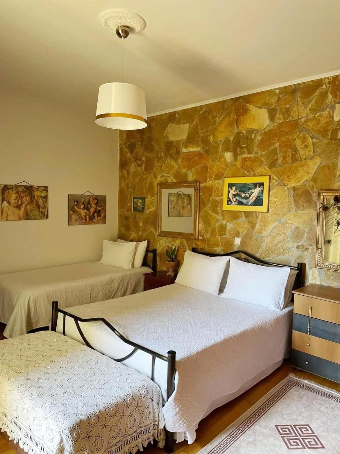 Villa Anasandra - 3 Bedroom Villa Kompítsion Esterno foto